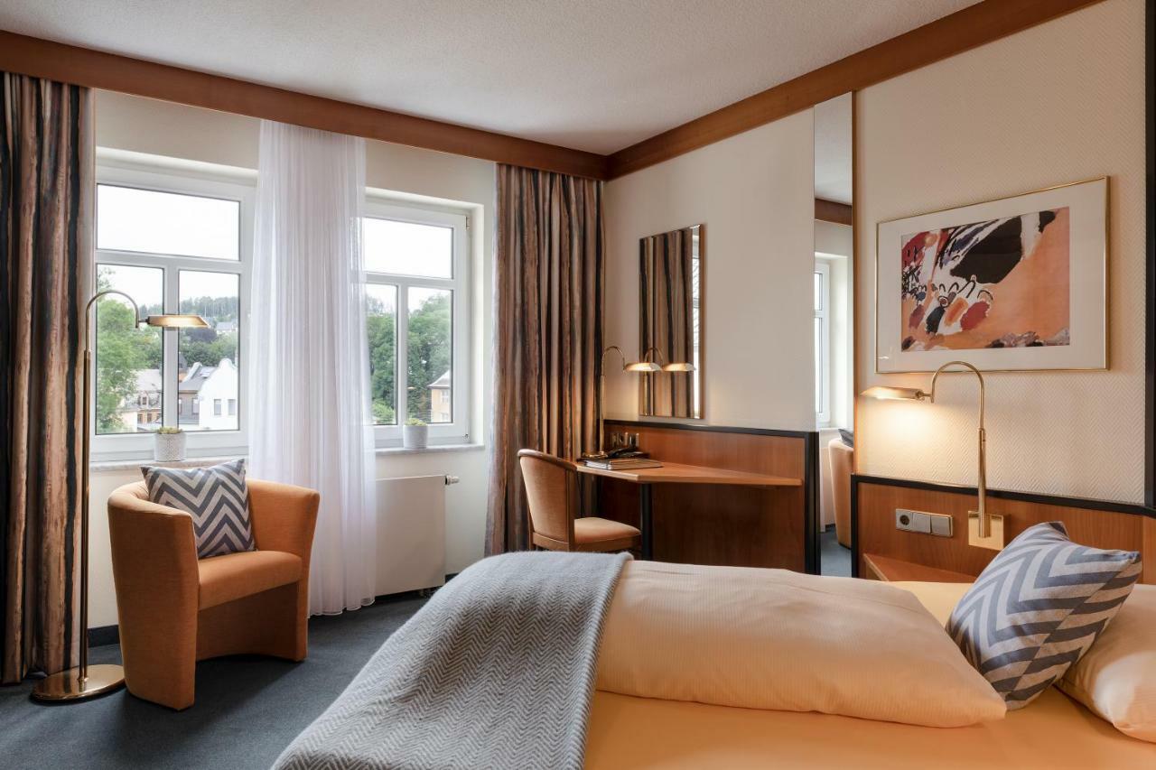 Hotel Neustaedter Hof Schwarzenberg  Esterno foto
