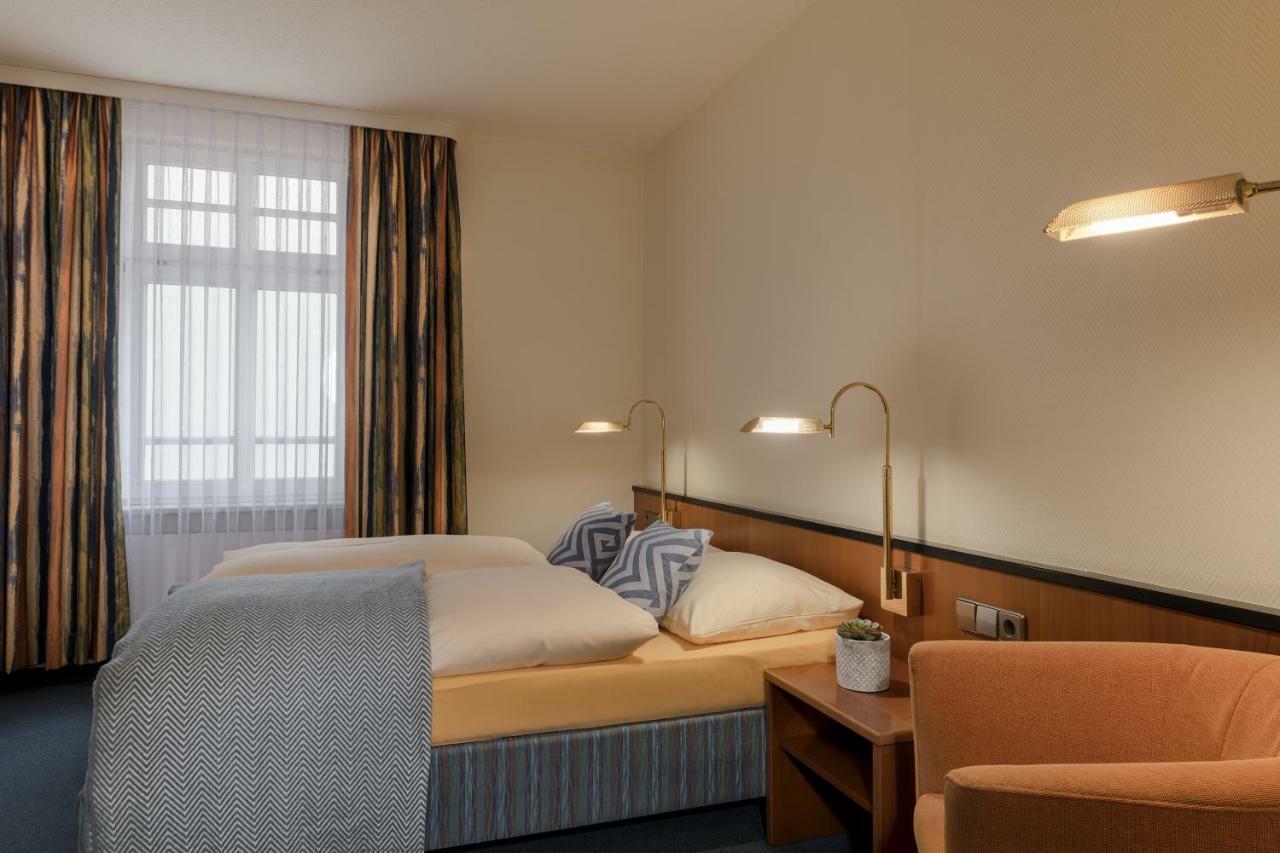 Hotel Neustaedter Hof Schwarzenberg  Esterno foto