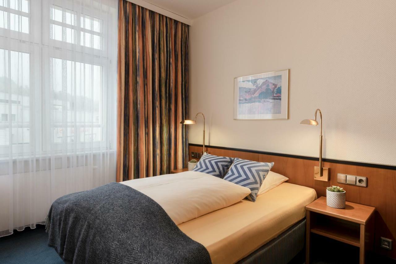 Hotel Neustaedter Hof Schwarzenberg  Esterno foto