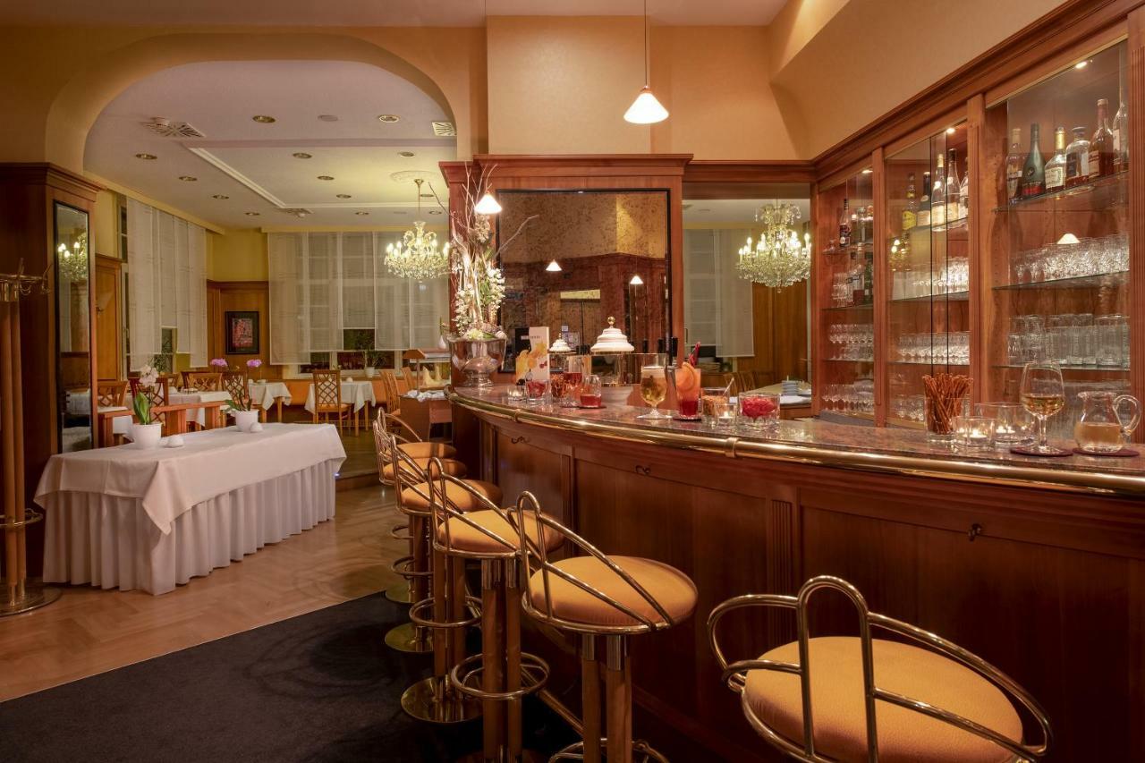 Hotel Neustaedter Hof Schwarzenberg  Esterno foto