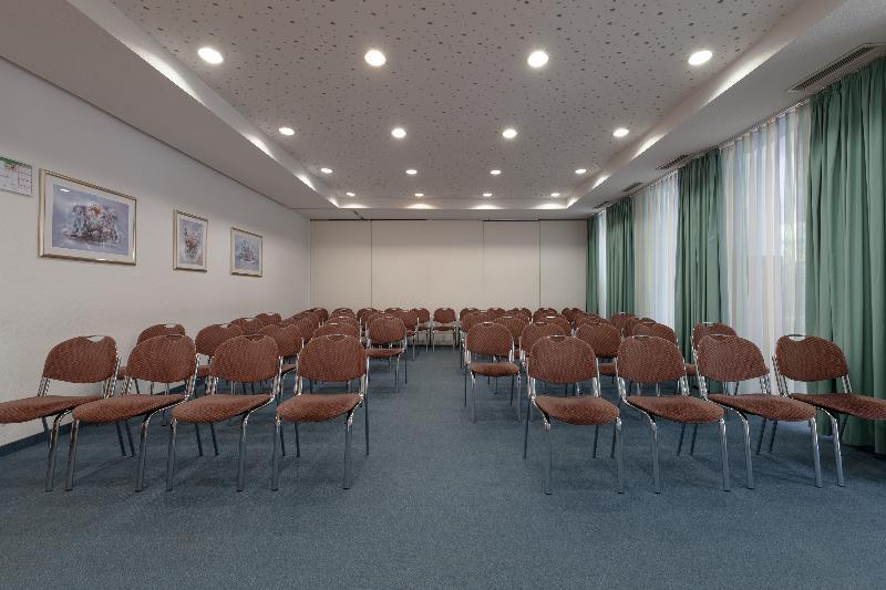 Hotel Neustaedter Hof Schwarzenberg  Esterno foto