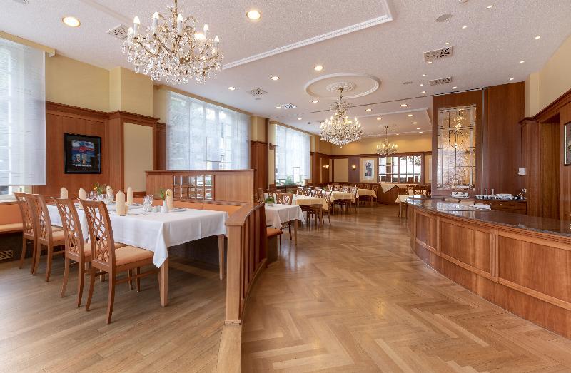 Hotel Neustaedter Hof Schwarzenberg  Esterno foto